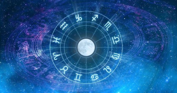 Картинки по запросу "Лунный календарь на май для всех знаков Зодиака"